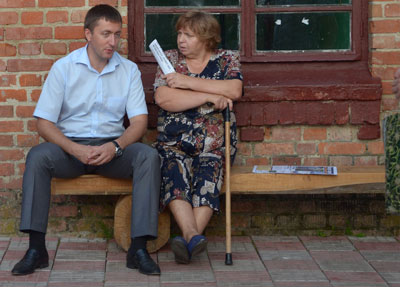 news-busstop1