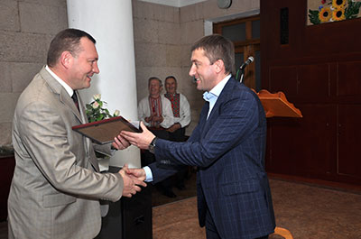 news-den-sots-sferu