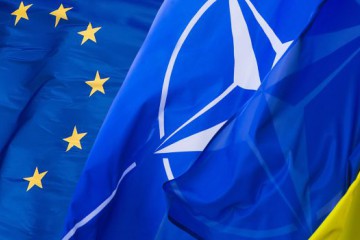 Сергій Лабазюк: Рішення про внесення змін до Конституції щодо ЄС і НАТО приймається із запізненням 