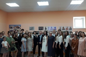 У Волочиському НВК урочисто відкрили «Музей випускників закладу»