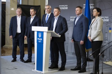 Сергій Лабазюк запропонував виділяти фермерам дотацію на 1 тонну молока 