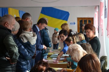 В Україні триває голосування