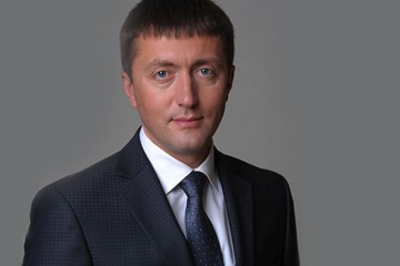 «Краще за німців ми машини не збудуємо, краще за японців технологій не придумаємо, але у нас є найродючіші чорноземи»